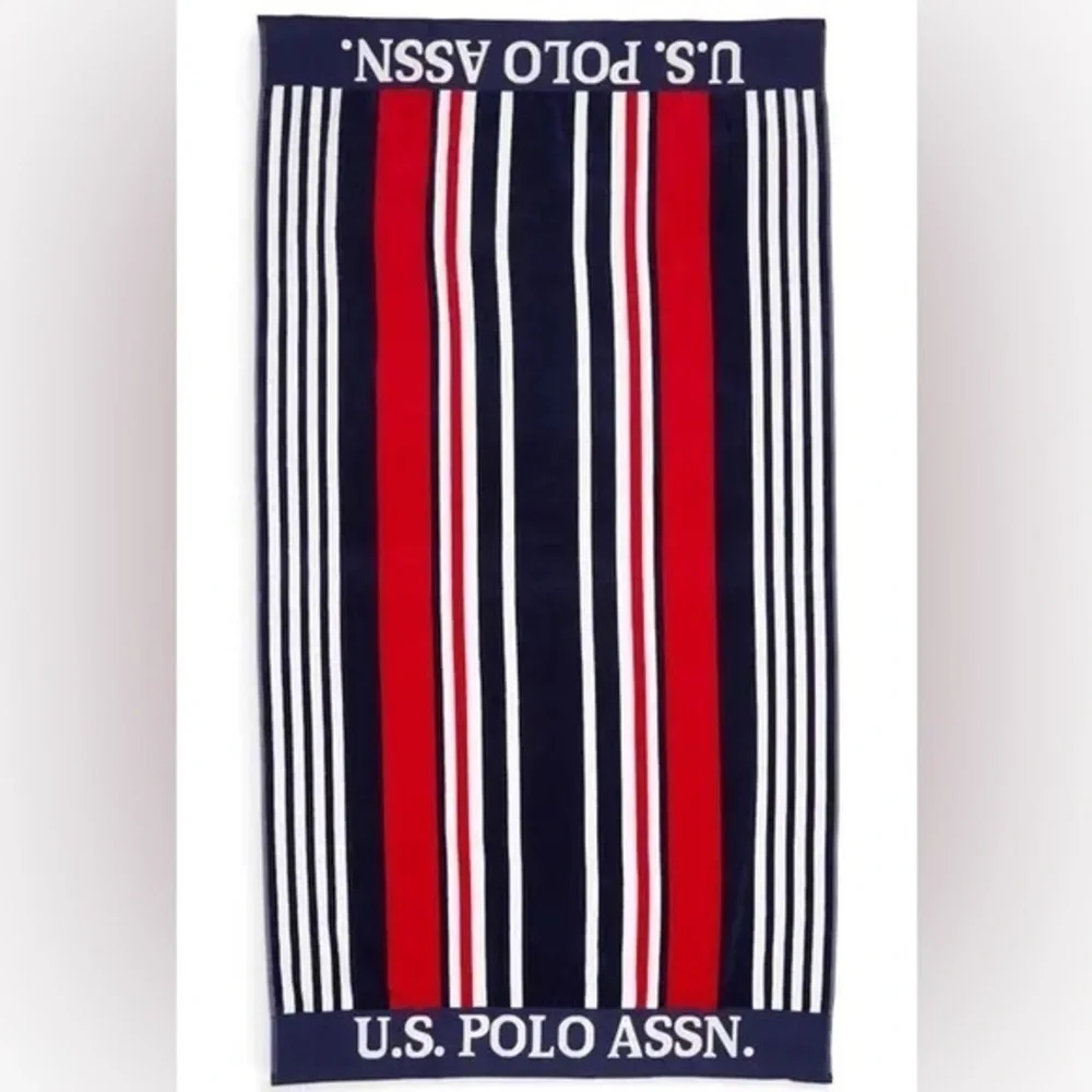 US POLO ASSN Bon Voyage Jacquard Beach Towel